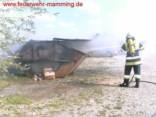 Foto zum Einsatz Containerbrand