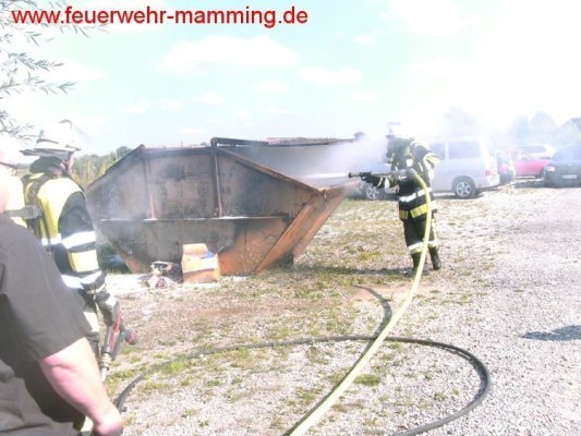 Foto zum Einsatz Containerbrand