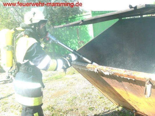 Foto zum Einsatz Containerbrand