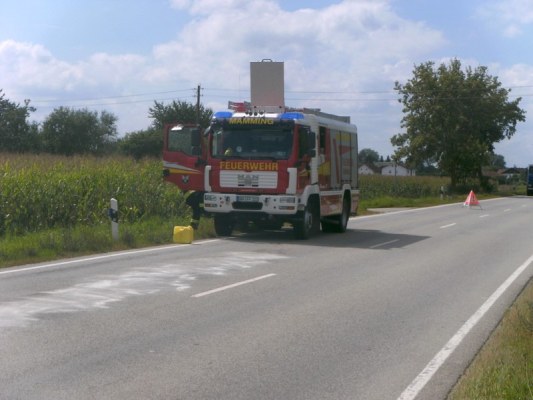 Foto zum Einsatz Ölspur auf der St 2074