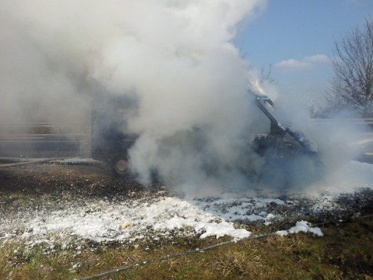 Foto zum Einsatz Transporter-Brand auf der A 92