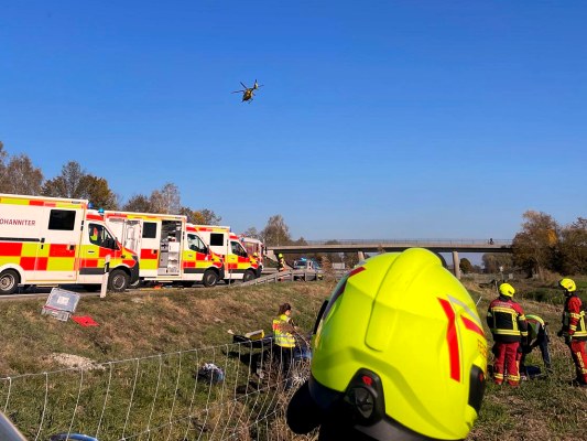 Foto zum Einsatz Verkehrsunfall auf A92