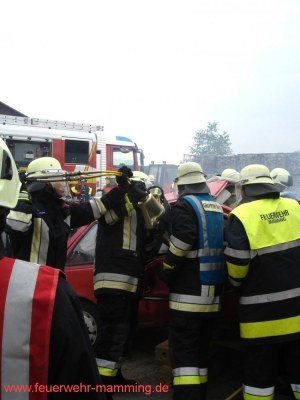 Foto zum Termin Gemeinschaftsübung THL mit FF Landau