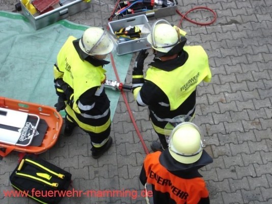 Foto zum Termin Gemeinschaftsübung THL mit FF Landau