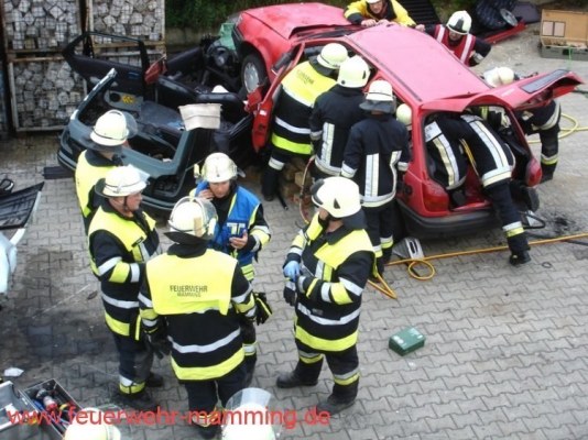 Foto zum Termin Gemeinschaftsübung THL mit FF Landau