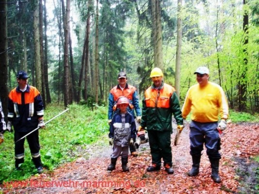 Foto zum Termin Maibaum holen