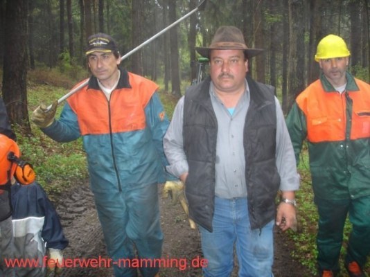 Foto zum Termin Maibaum holen