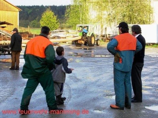 Foto zum Termin Maibaum holen