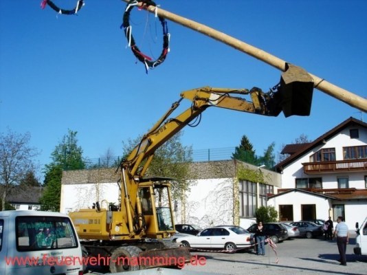 Foto zum Termin Maibaum-Aufstellen