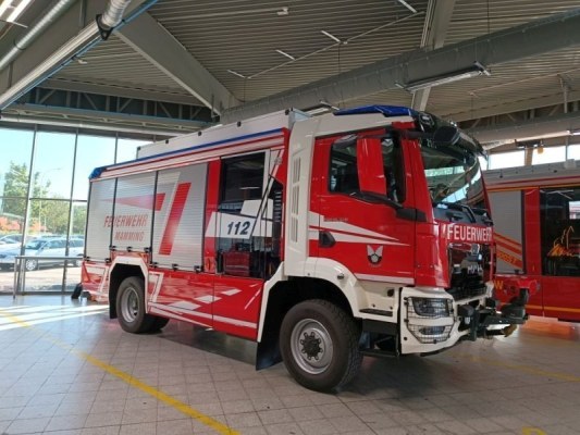 Tanklöschfahrzeug 3000 - Staffel