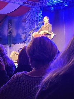 Kabarett Abend Martina Schwarzmann FF Mamming Gründungsfest